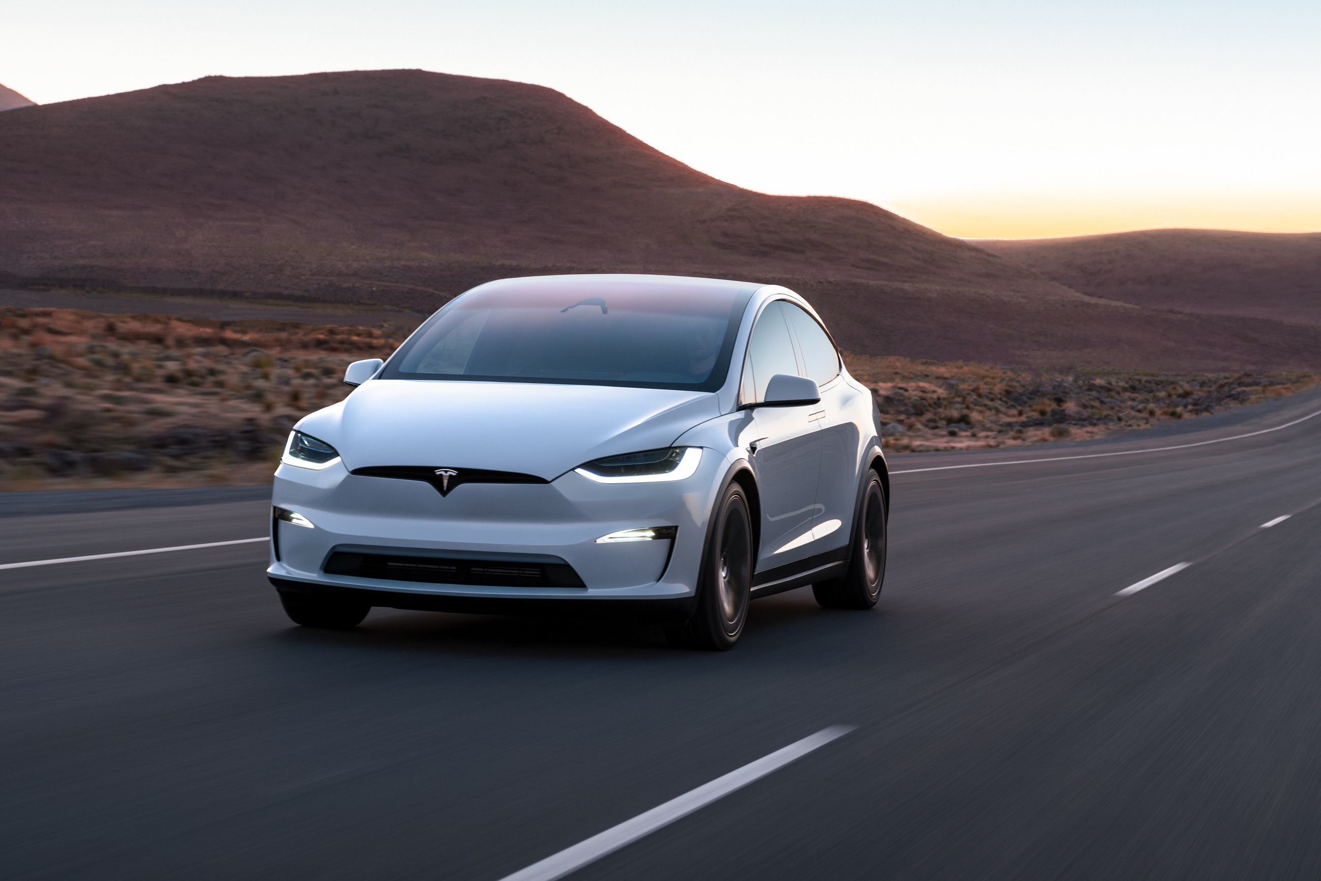 Tesla Model X Gallery 3